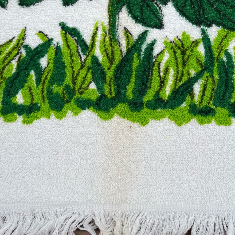 Vintage Cannon Bath Towel Lot 70s Retro Hydrangea Iris Daisy Floral Fringe MCM - Picture 16 of 16
